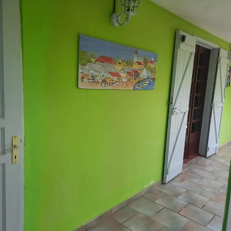 Le Jardin De Massieux Apartment Bouillante Luaran gambar
