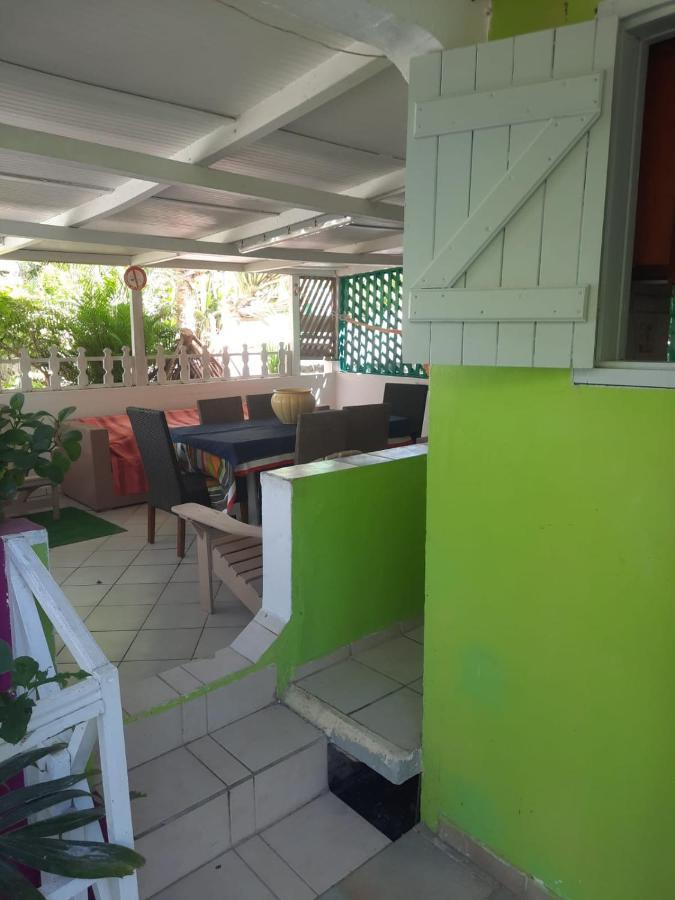 Le Jardin De Massieux Apartment Bouillante Luaran gambar